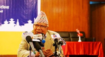 मंसीरमा संघ र प्रदेशको चुनाव एकैपटक : माधवकुमार नेपाल