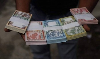 आइतबारदेखि बाणिज्य बैंकहरुबाटै दशैंको लागि नयाँ नोट साट्ने सुविधा 